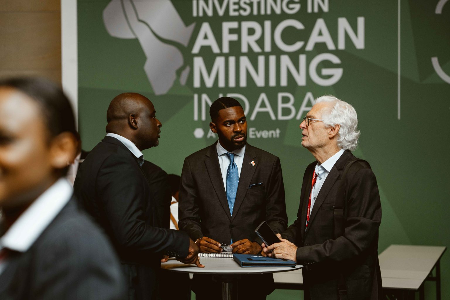INVESTING IN MINING INDABA 2025 Magazine d’actualité économique en Afrique Mining and Business